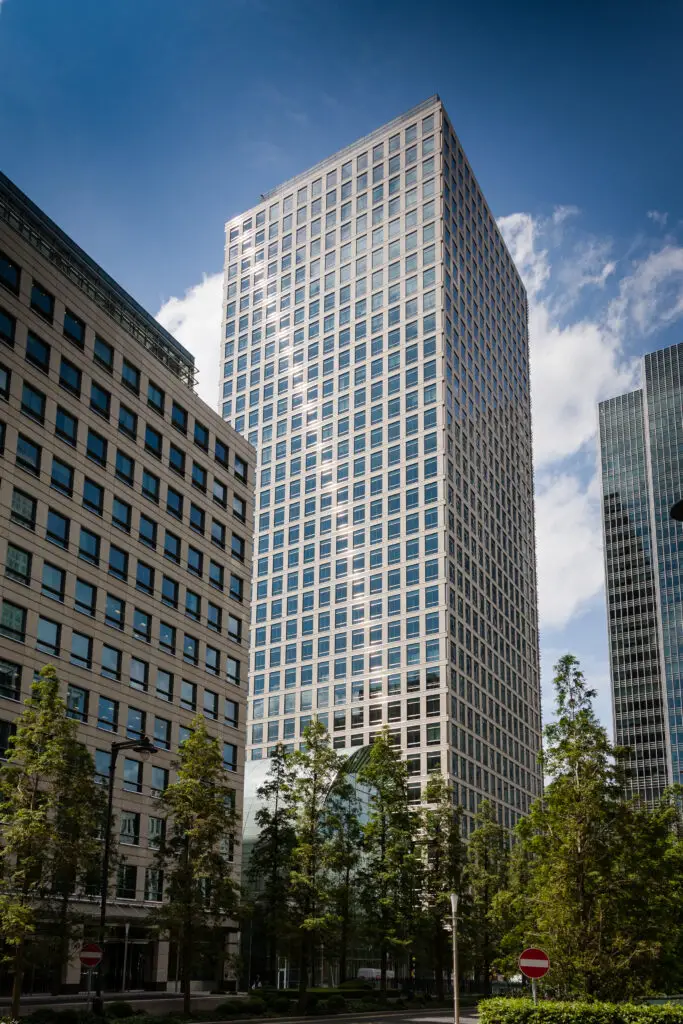 19 - Canary Wharf, London, England